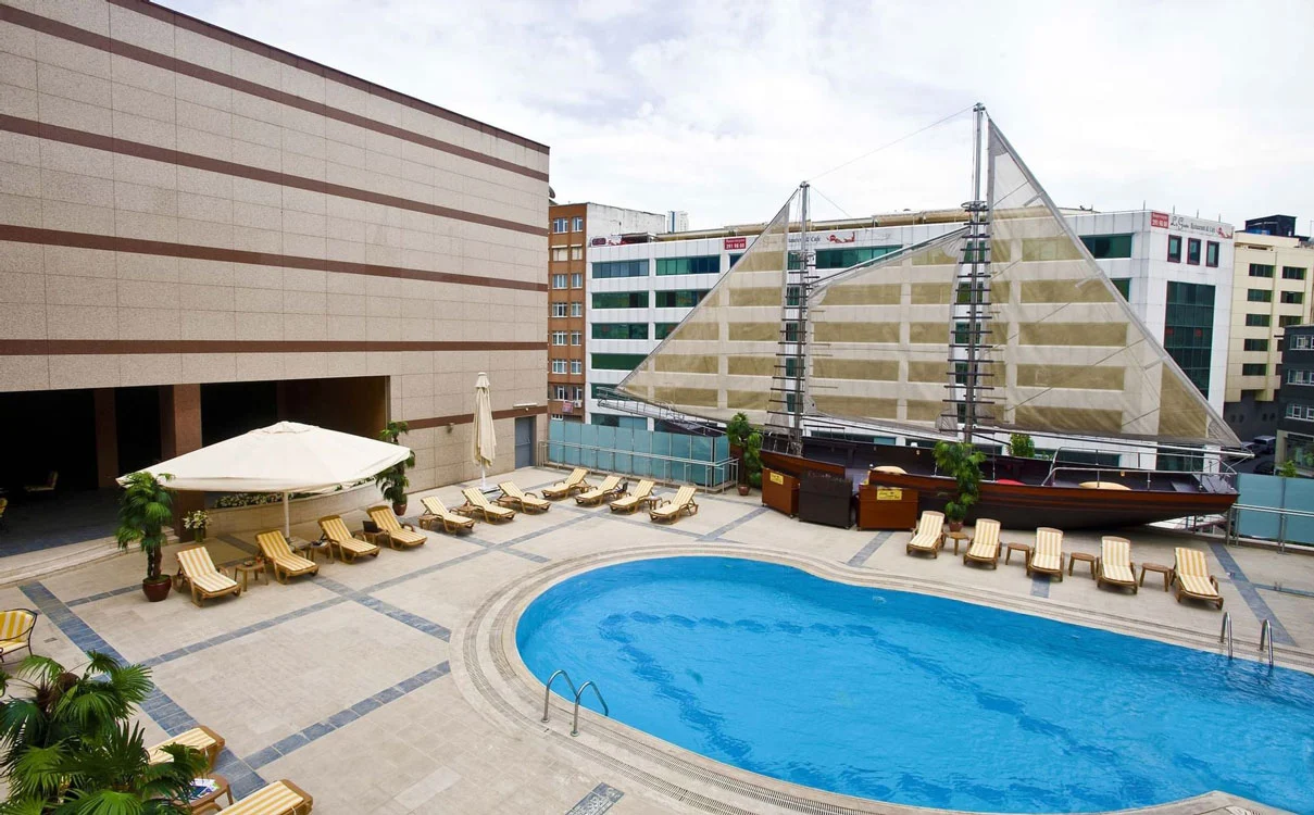 pool pool